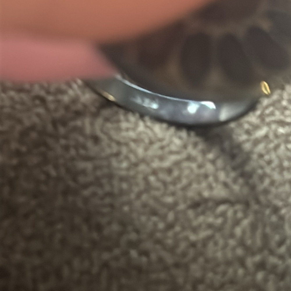Shell Ring - Picture 3 of 3